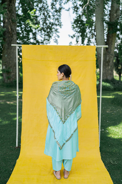 Hasrat Hand-Embroidered Scarf